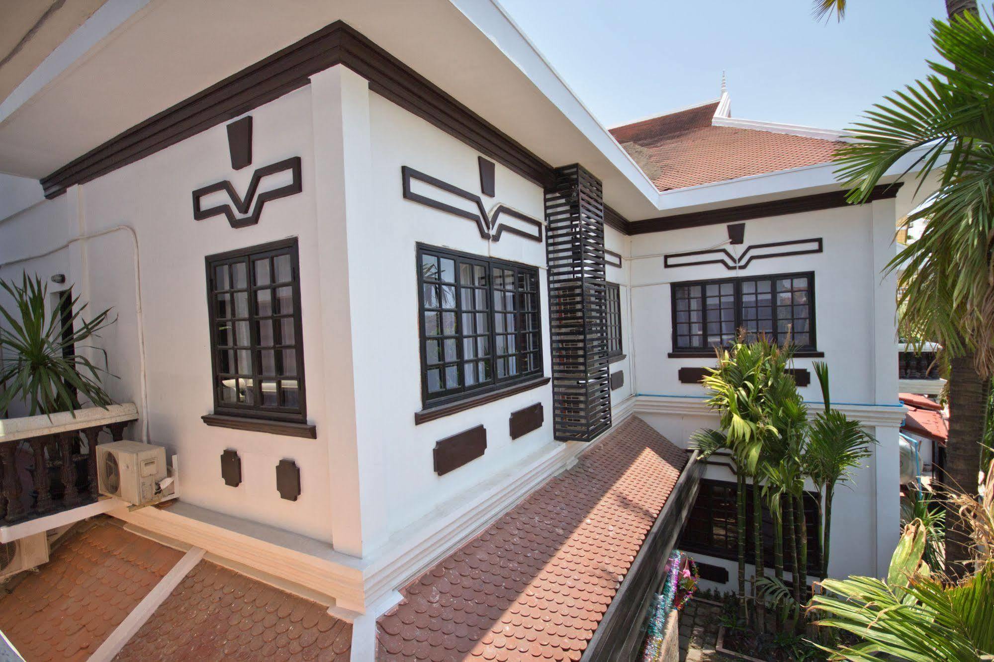 The Moon Villa Siem Reap Ngoại thất bức ảnh