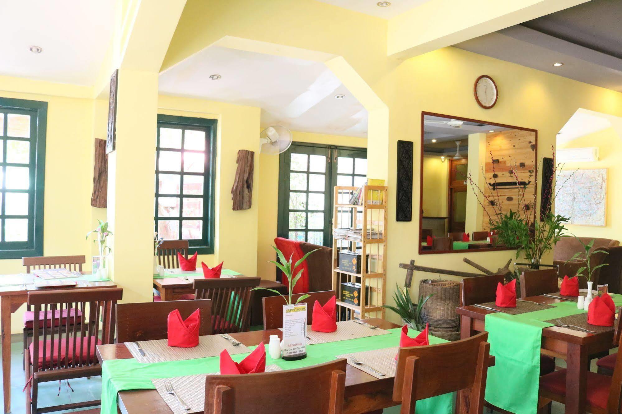 The Moon Villa Siem Reap Ngoại thất bức ảnh
